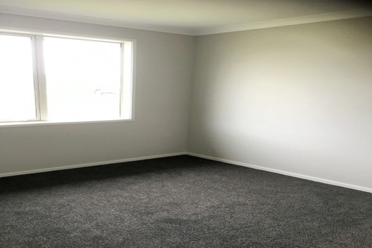 Photo of property in 11 Harding Drive, Papamoa Beach, Papamoa, 3118