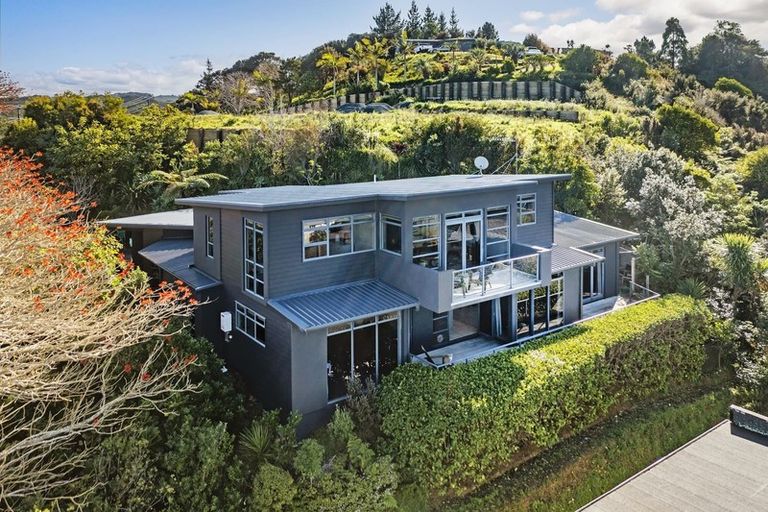 Photo of property in 15 Maire Road, Orewa, 0931