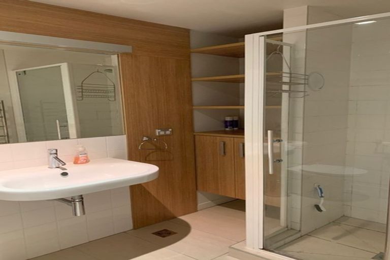 Photo of property in Monument Apartments, 2c/245 Wakefield Street, Te Aro, Wellington, 6011