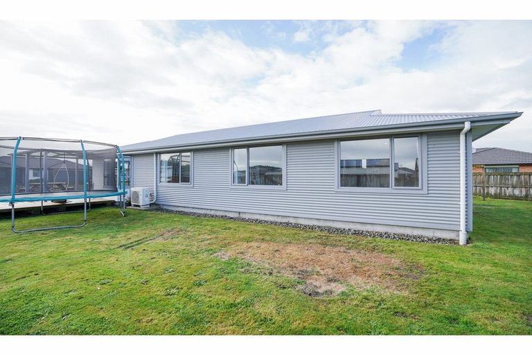 Photo of property in 55 Mavora Crescent, Heidelberg, Invercargill, 9812