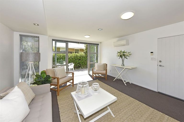 Photo of property in 39b Whitmore Street, Edgeware, Christchurch, 8013