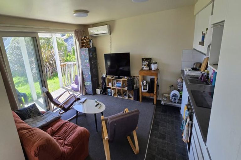 Photo of property in 59 Pirie Street, Mount Victoria, Wellington, 6011