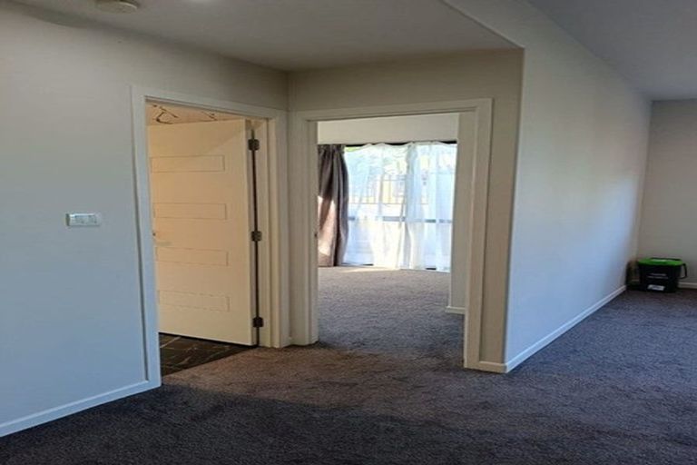 Photo of property in 24 Beros Place, Flat Bush, Auckland, 2016