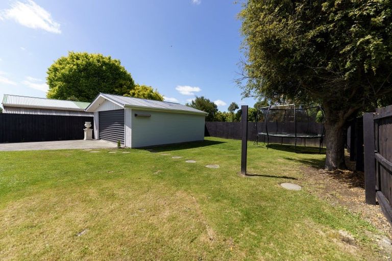 Photo of property in 60 Wingate Street, Redwood, Christchurch, 8051