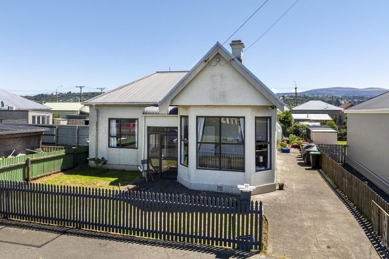 Photo of property in 30 Young Street, Saint Kilda, Dunedin, 9012