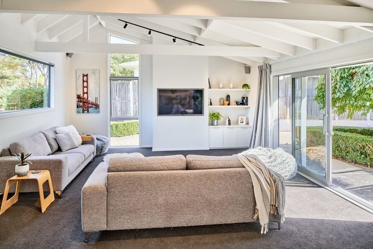 Photo of property in 16 Grange Park Avenue, Raumati South, Paraparaumu, 5032