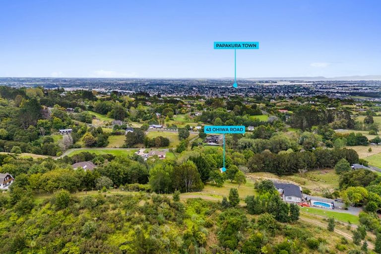 Photo of property in 43 Ohiwa Road, Papakura, 2582