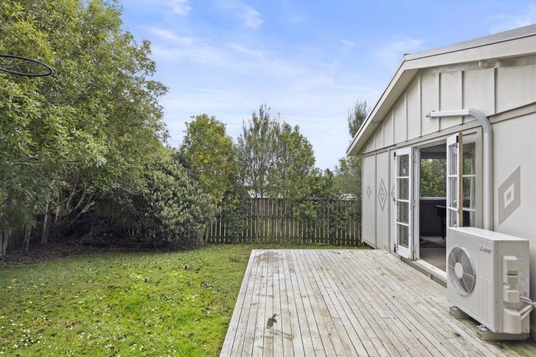 Photo of property in 28 Totara Street, Waiuku, 2123
