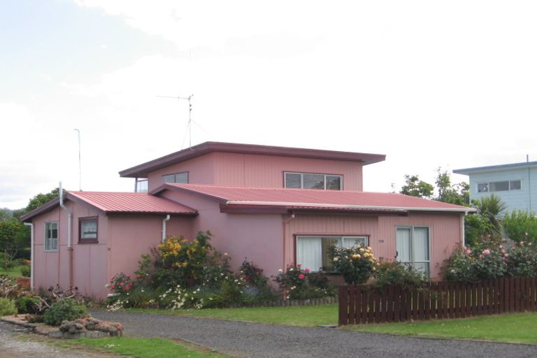 Photo of property in 31 Roretana Drive, Athenree, Waihi Beach, 3177