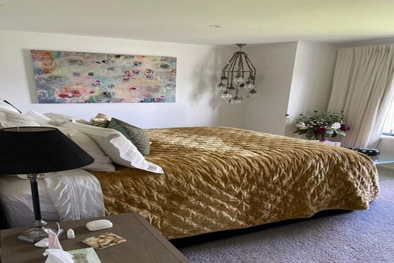 Photo of property in 1/2 Omana Road, Milford, Auckland, 0620