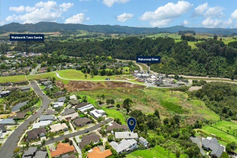 Photo of property in 14 Shipwright Place, Warkworth, 0910