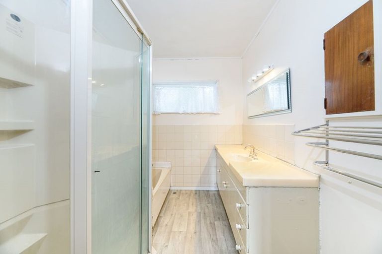 Photo of property in 42a Wedgwood Avenue, Mangere East, Auckland, 2024