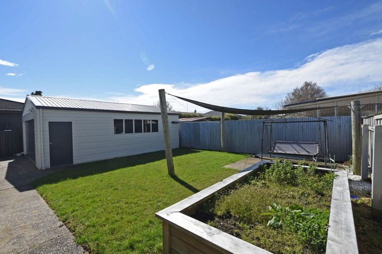 Photo of property in 35 Clifton Street, Windsor, Invercargill, 9810