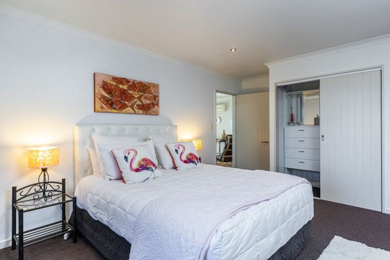 Photo of property in 15 Dillon Street, Blenheim, 7201