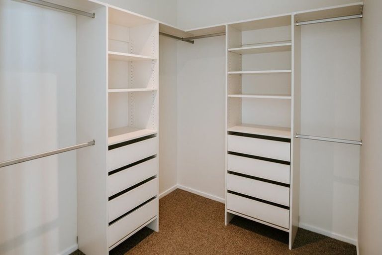 Photo of property in 13 Fern Burn Close, Wanaka, 9305