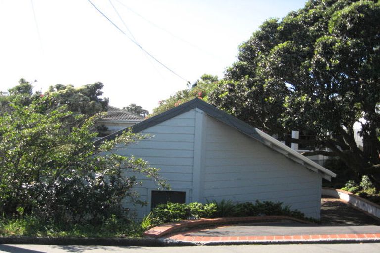 Photo of property in 7 Messines Road, Karori, Wellington, 6012