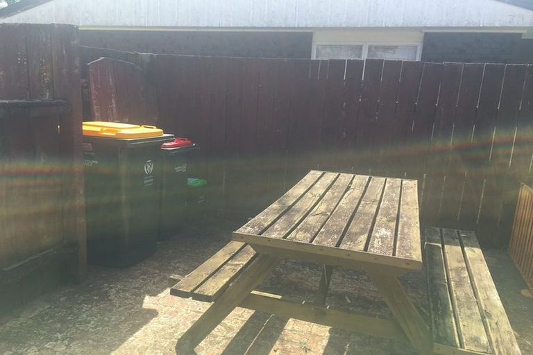 Photo of property in 1/12 Mimosa Place, Half Moon Bay, Auckland, 2012