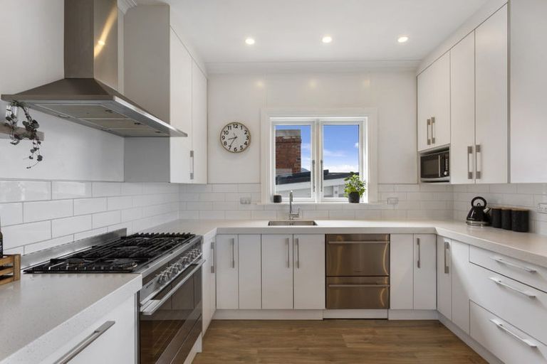 Photo of property in 422 Highgate, Roslyn, Dunedin, 9010