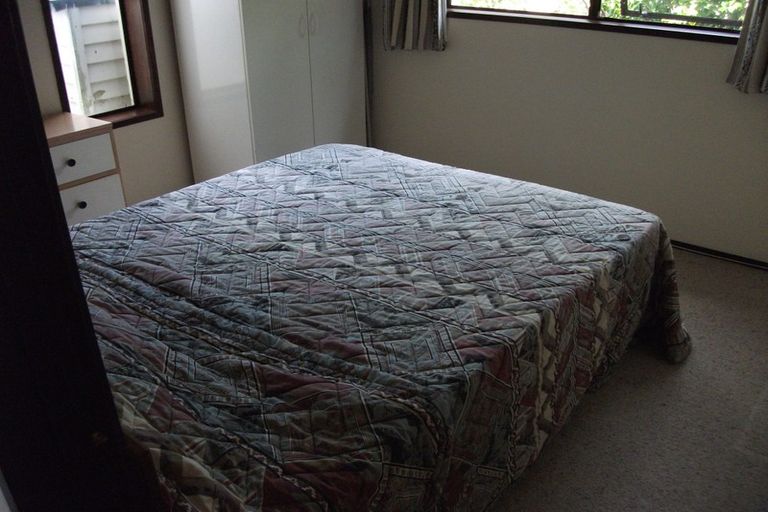 Photo of property in 22 Callender Place, Shelly Park, Auckland, 2014