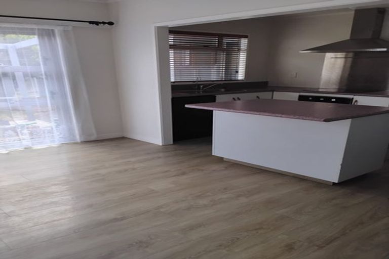 Photo of property in 43 South Belt, Solway, Masterton, 5810