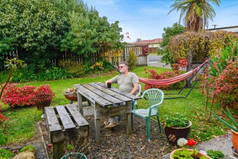 Photo of property in 4 Roosevelt Road, Western Heights, Rotorua, 3015