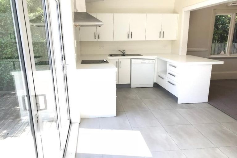 Photo of property in 21 Berry Street, St Albans, Christchurch, 8014