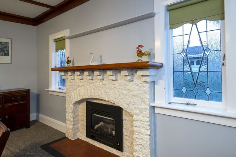 Photo of property in 58 Queen Street West, Levin, 5510