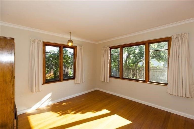Photo of property in 98 Manly Street, Paraparaumu Beach, Paraparaumu, 5032