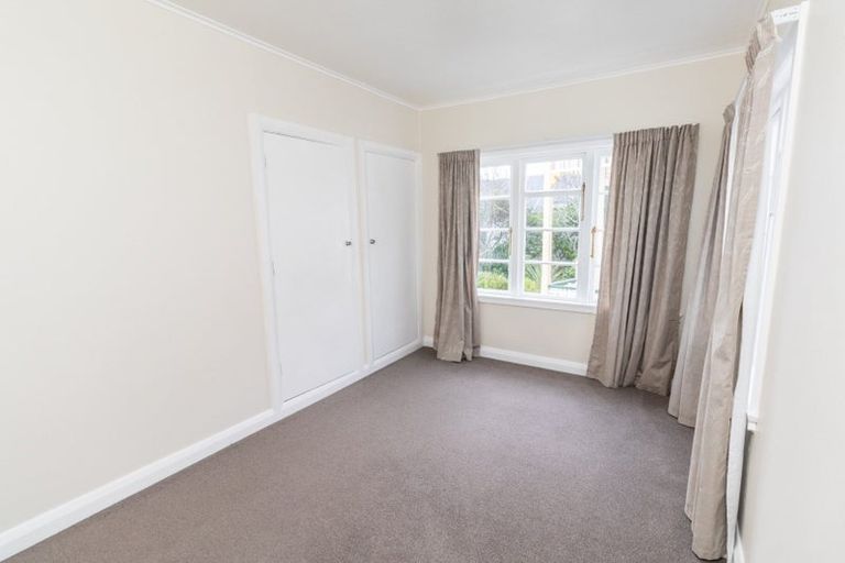 Photo of property in 29a Grass Street, Roseneath, Wellington, 6011