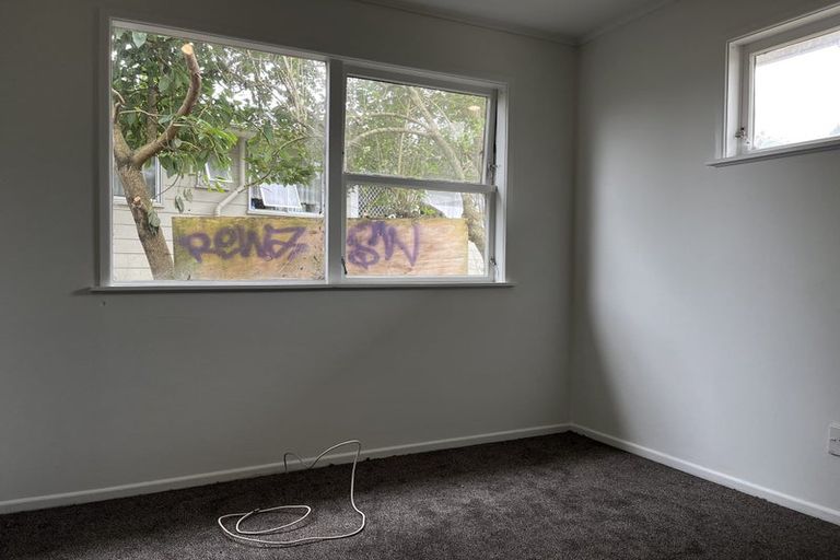 Photo of property in 21 Heybridge Street, Manurewa, Auckland, 2102