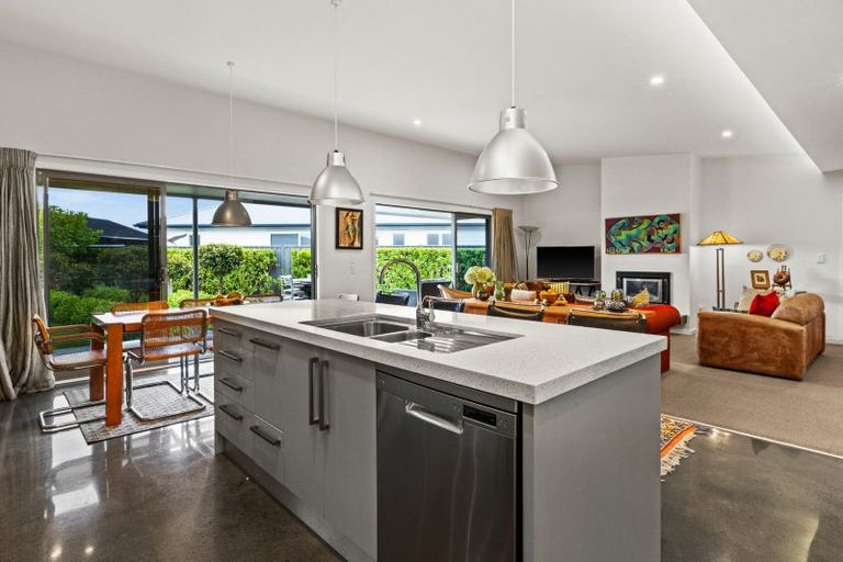 Photo of property in 1 Rotoiti Way, Poraiti, Napier, 4112