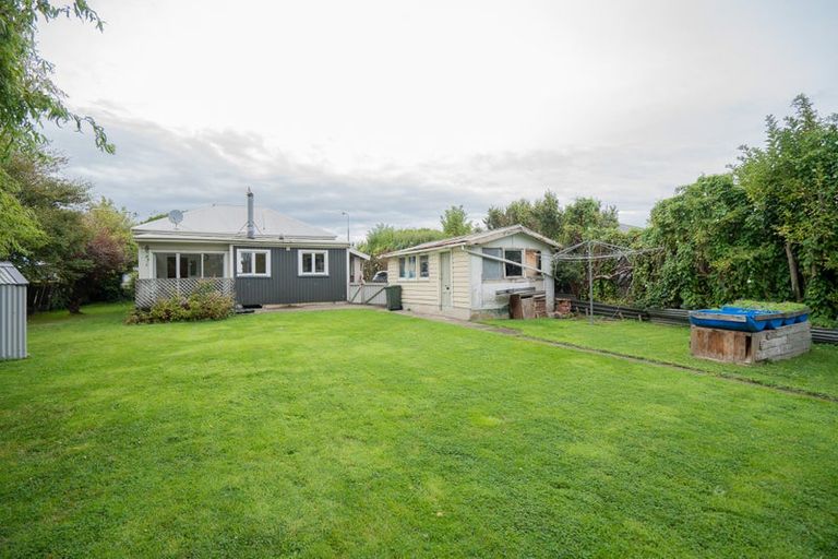 Photo of property in 32 Robertson Street, Richmond, Invercargill, 9810
