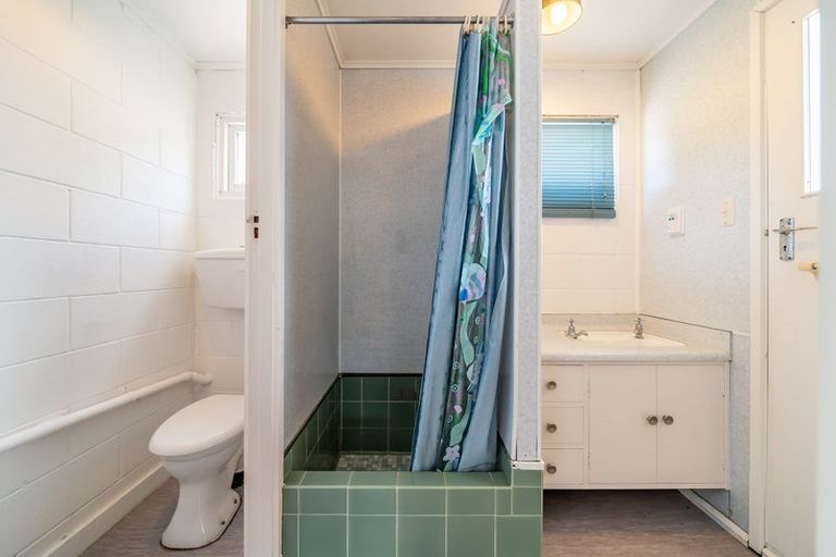 Photo of property in 47 Moana Road, Plimmerton, Porirua, 5026