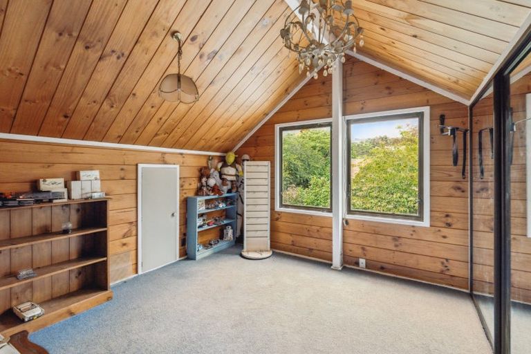 Photo of property in 1 Kew Grove, Raumati Beach, Paraparaumu, 5032