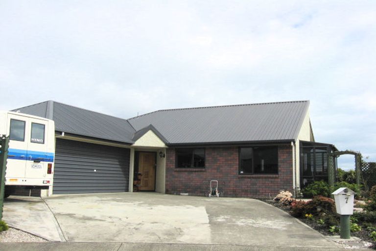 Photo of property in 7 Glover Place, Stoke, Nelson, 7011