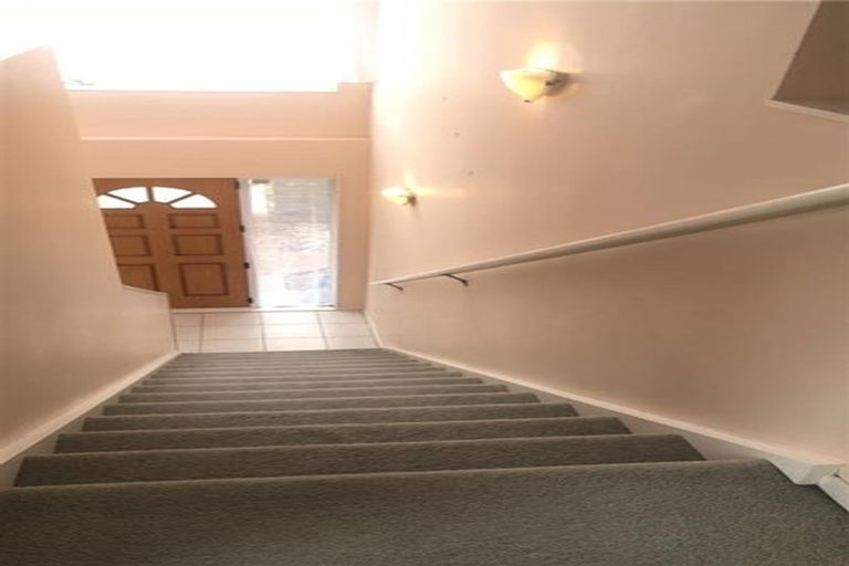 Photo of property in 1/736 Chapel Road, Dannemora, Auckland, 2016