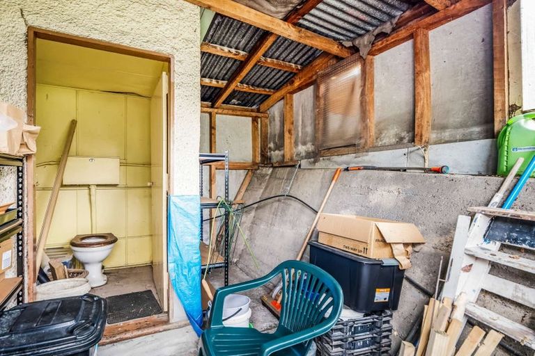 Photo of property in 28 Wharfe Street, South Hill, Oamaru, 9400