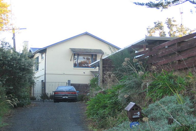 Photo of property in 11 Eatwell Avenue, Paraparaumu Beach, Paraparaumu, 5032