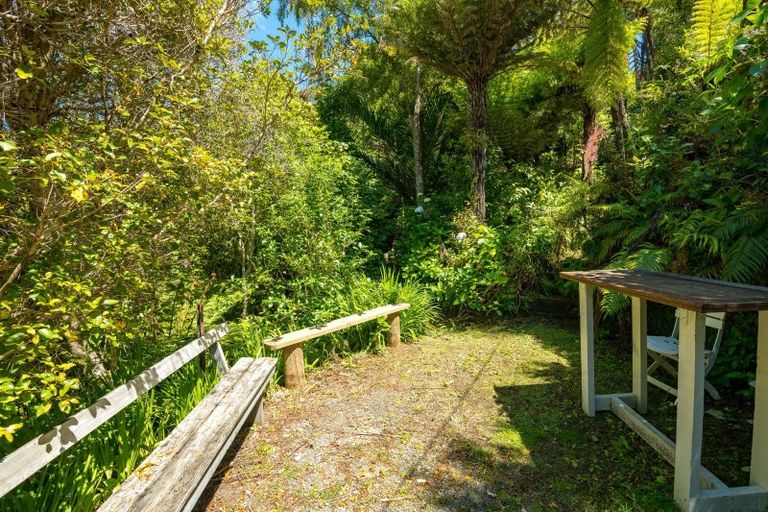Photo of property in 55 Hope Drive, Okiwi Bay, 7193