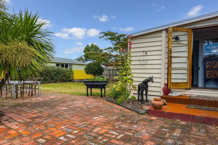 Photo of property in 143 Charles Street, Blenheim, 7201