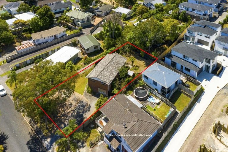 Photo of property in 47 Normanton Street, Glenfield, Auckland, 0629
