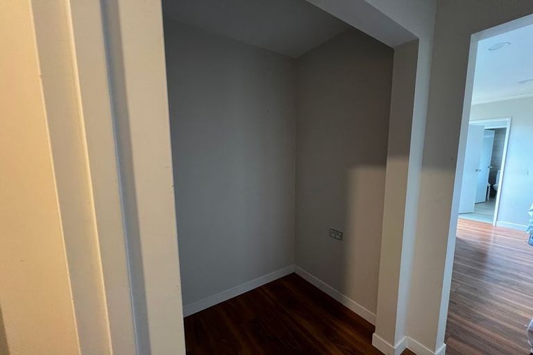 Photo of property in 9 Waterview Road, Favona, Auckland, 2024