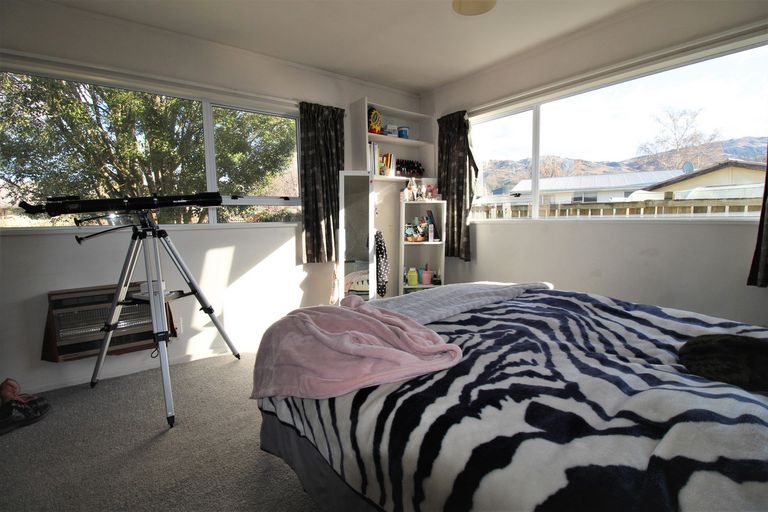 Photo of property in 99 Hazlett Street, Clyde, 9330