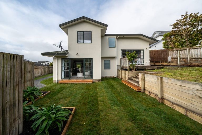 Photo of property in 79 Abilene Crescent, Churton Park, Wellington, 6037