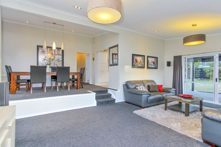 Photo of property in 11 Allington Road, Massey, Auckland, 0614