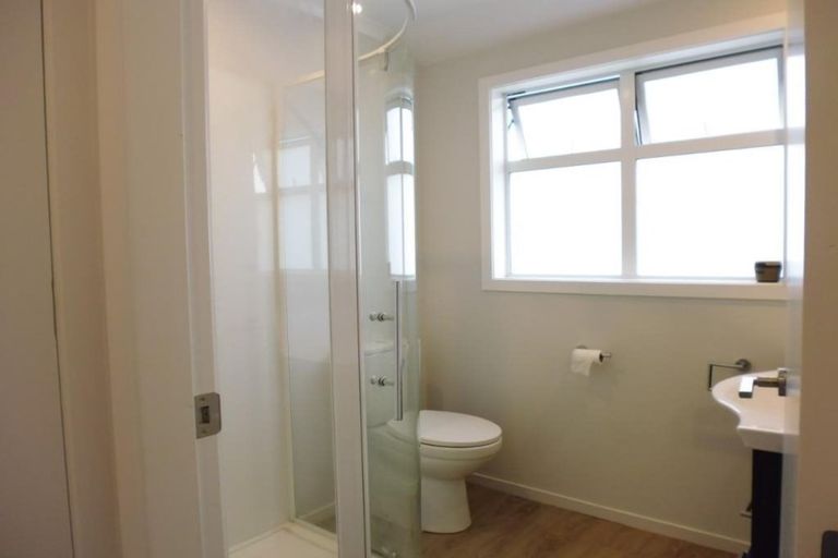 Photo of property in 1b Manderson Grove, Fairfield, Lower Hutt, 5011