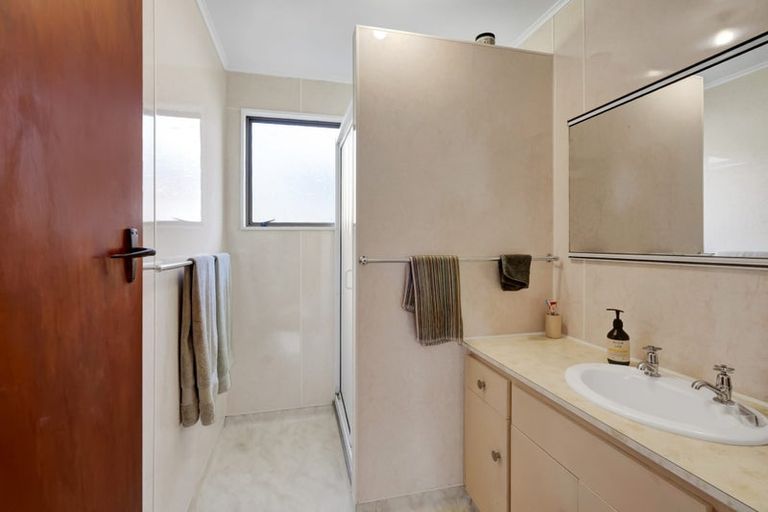 Photo of property in 49 Nevada Drive, Merrilands, New Plymouth, 4312