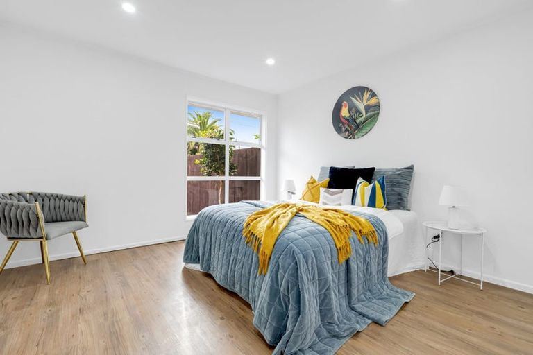 Photo of property in 3b Kelvyn Grove, Hillpark, Auckland, 2102