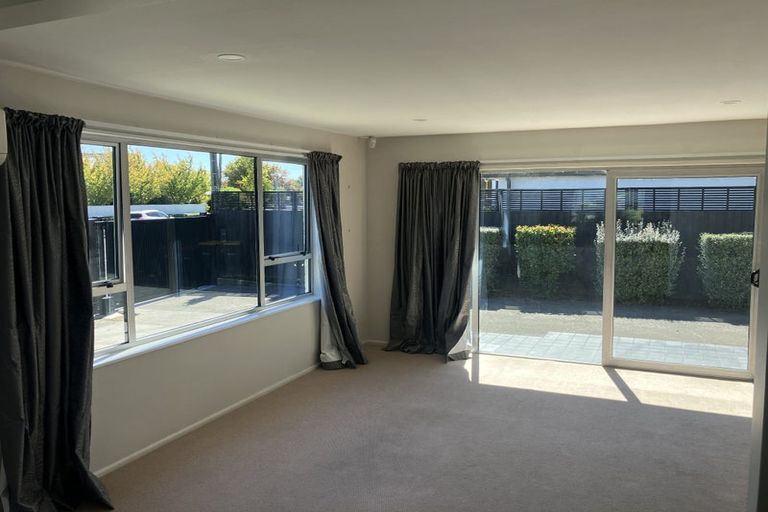 Photo of property in 1/4 Kotare Street, Fendalton, Christchurch, 8041