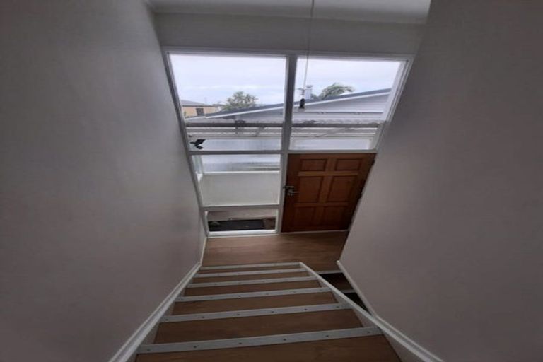 Photo of property in 1/26 Bayswater Avenue, Bayswater, Auckland, 0622